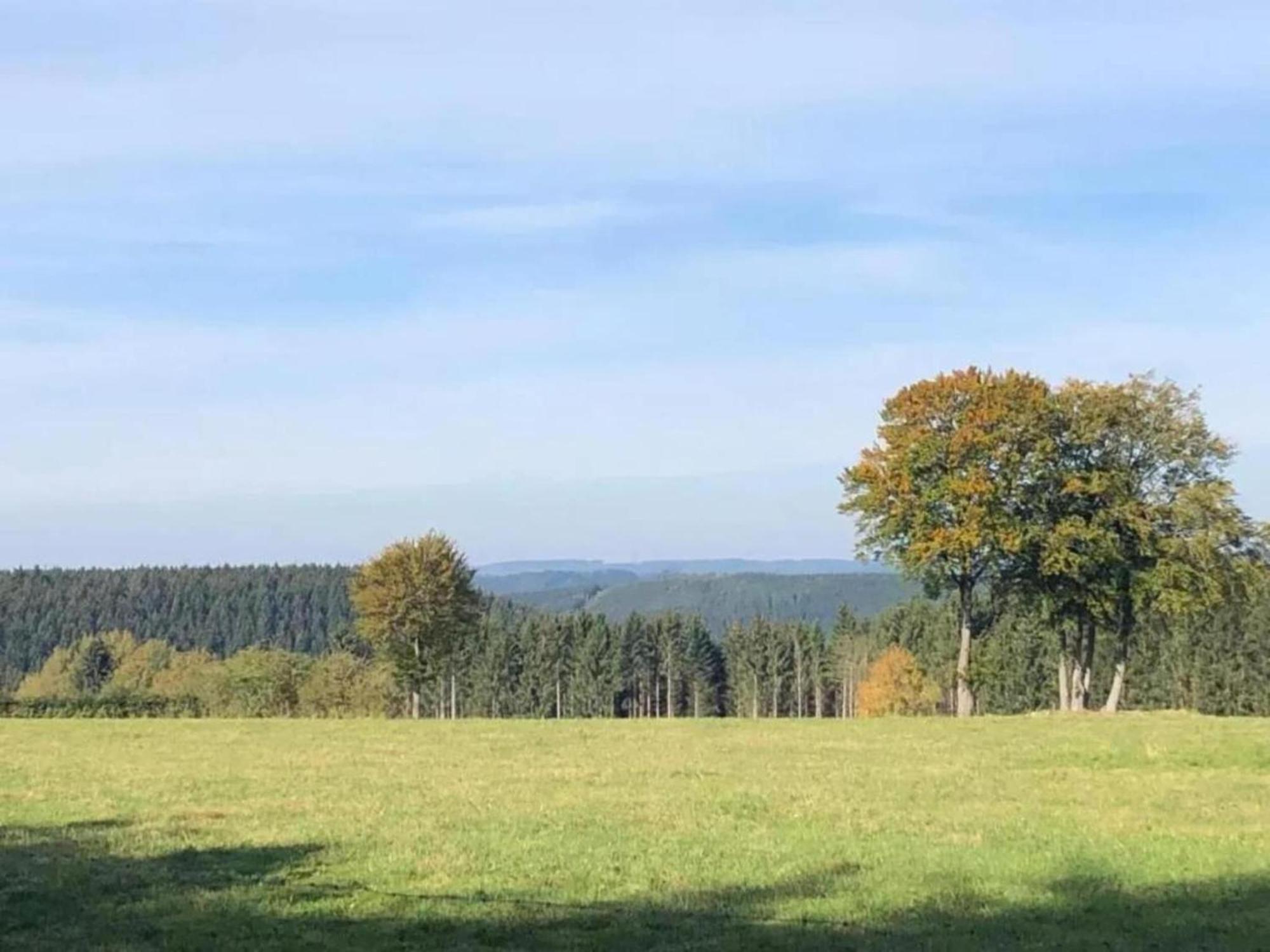 Detached House With Breathtaking Views Villa Malmedy Bagian luar foto